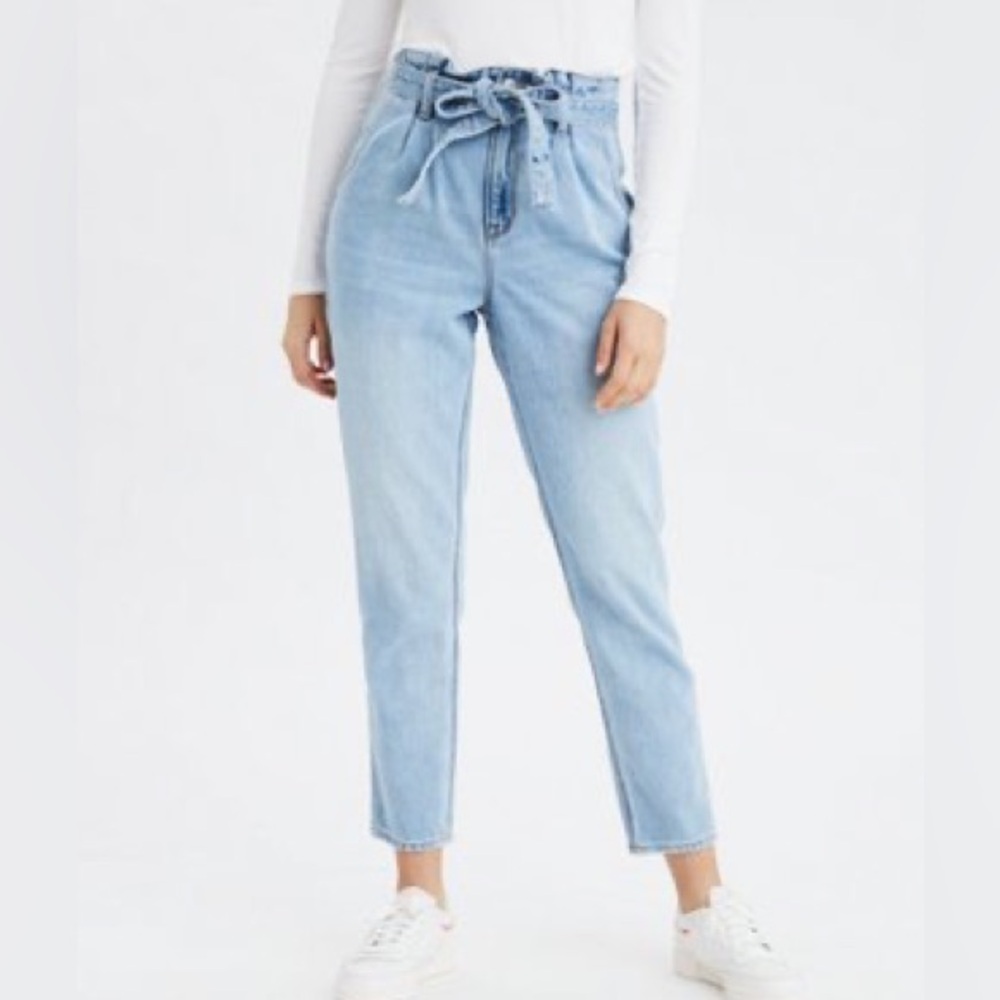 American Eagle paperbag jeans